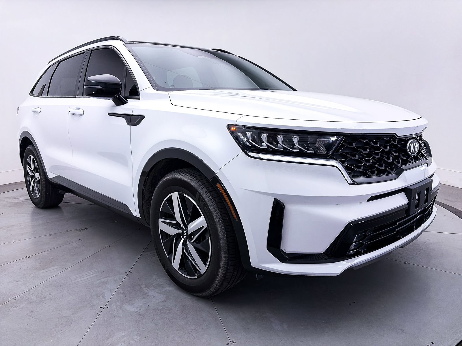 Used 2021 Kia Sorento S w/ Panoramic Sunroof Package image 10