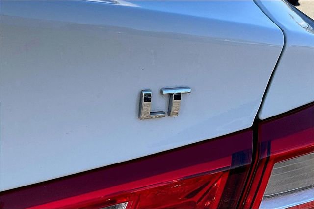 Used 2024 Chevrolet Malibu LT image 21