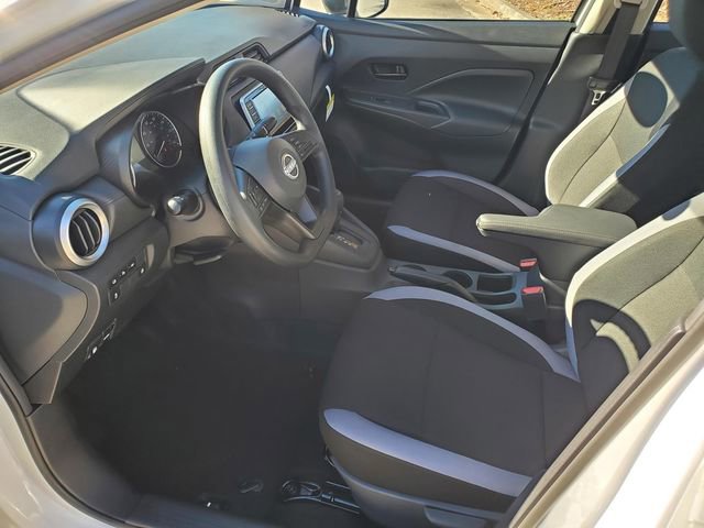 Used 2025 Nissan Versa S w/ Trunk Package image 13