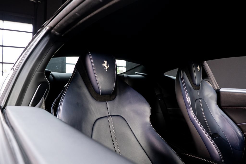 Used 2022 Ferrari Roma RWD image 49