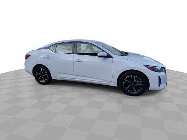 Used 2024 Nissan Sentra SV FWD image 3