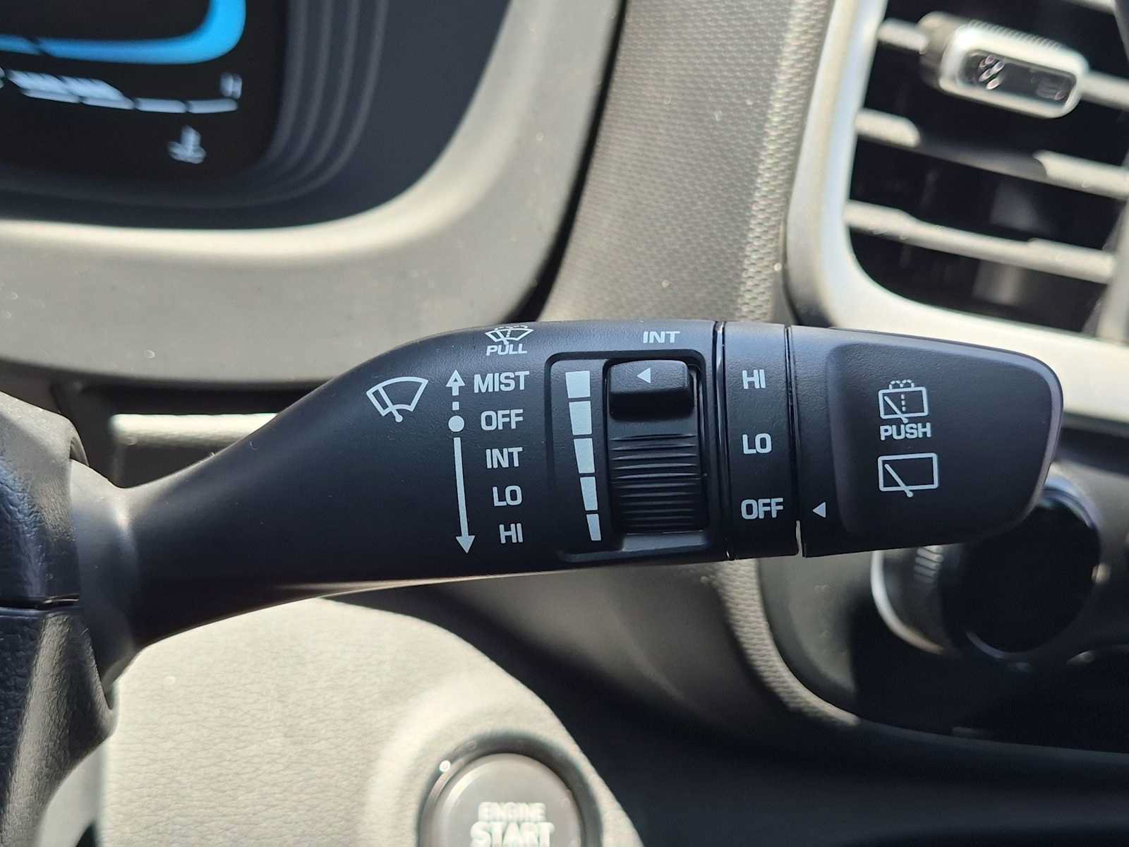 New 2026 Hyundai Venue SEL FWD image 25