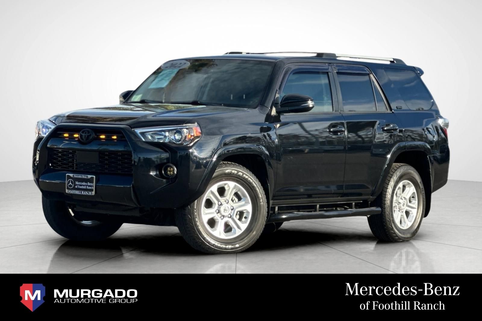 Used 2022 Toyota 4Runner SR5 Premium image 1