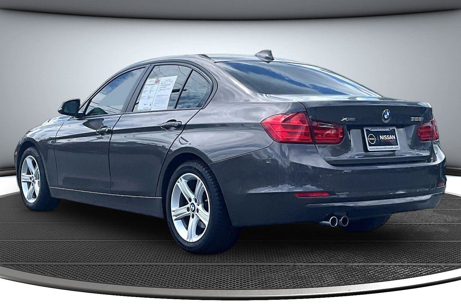 Used 2014 BMW 328i xDrive Sedan AWD/4WD image 4