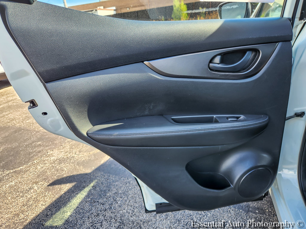 Used 2021 Nissan Rogue Sport S AWD/4WD image 16