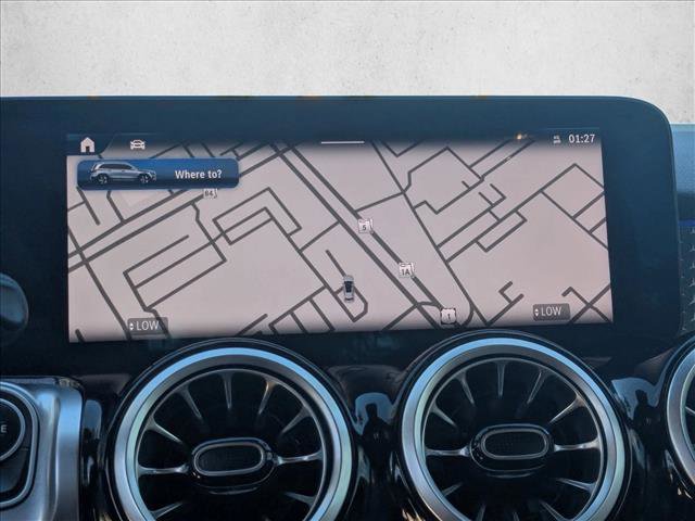 Used 2025 Mercedes-Benz GLB 250 image 14