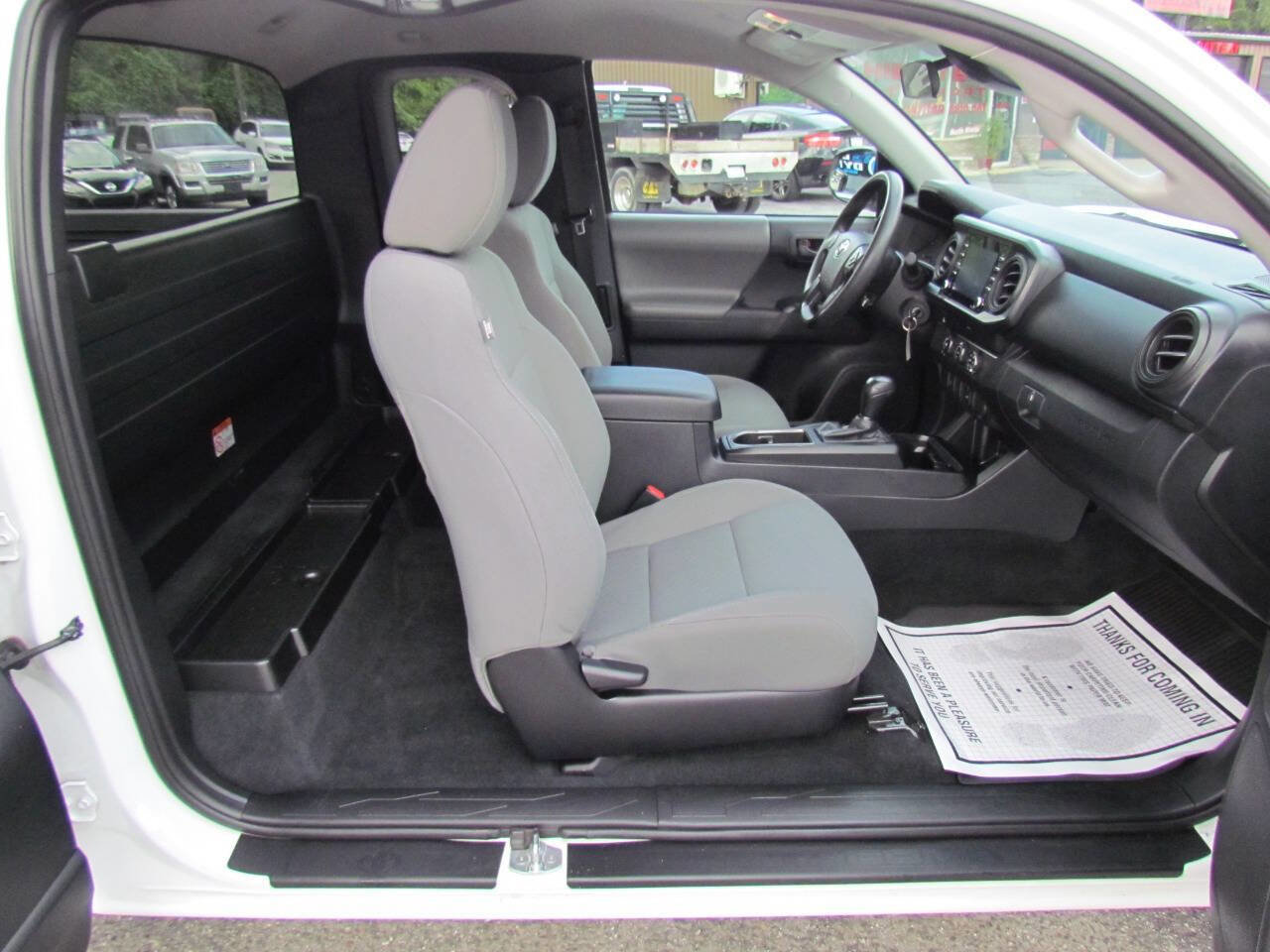 Used 2020 Toyota Tacoma SR image 13