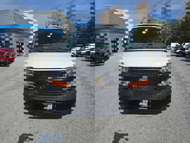 Used 2024 Chevrolet Express 3500 LS image 6