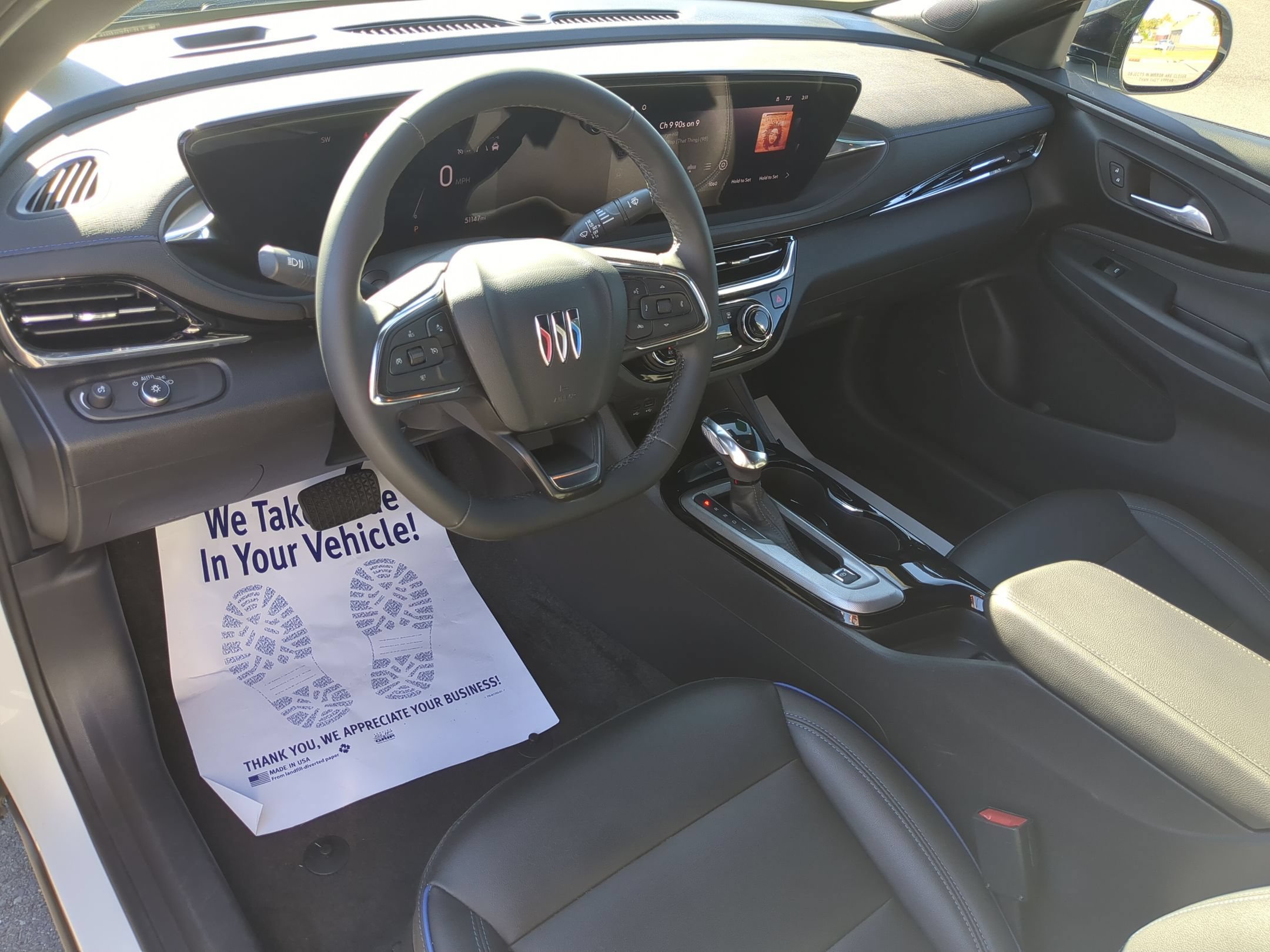 Used 2025 Buick Envista Sport Touring FWD image 9