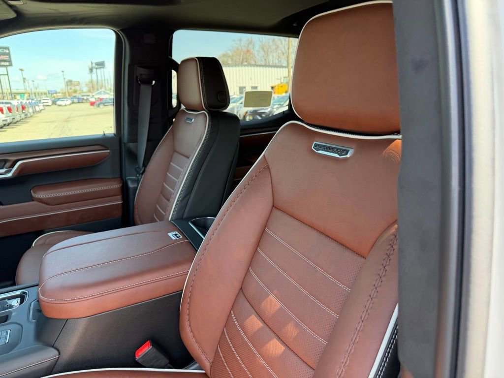 New 2026 GMC Sierra 1500 Denali Ultimate AWD/4WD image 13