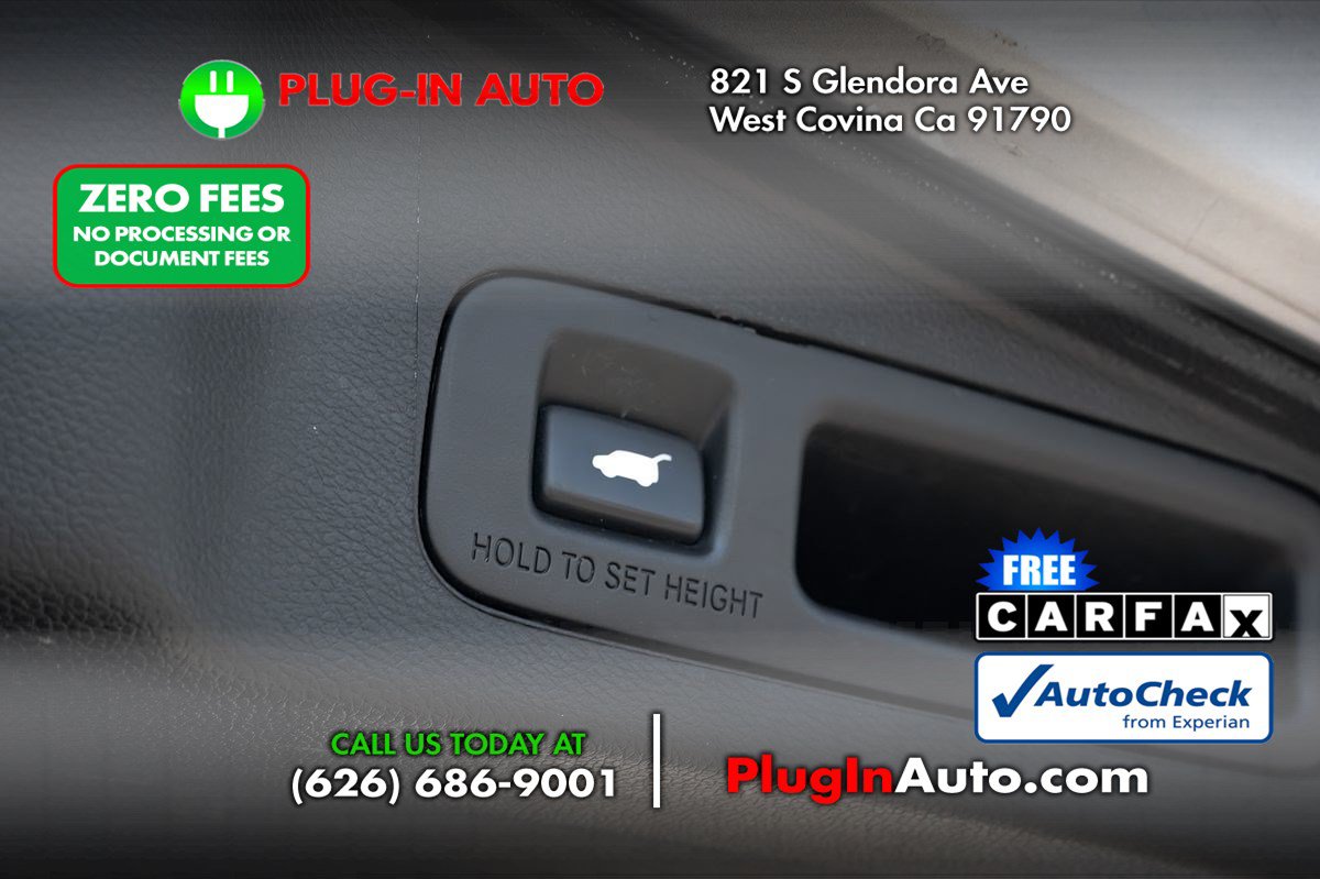 Used 2017 Honda CR-V Touring image 14