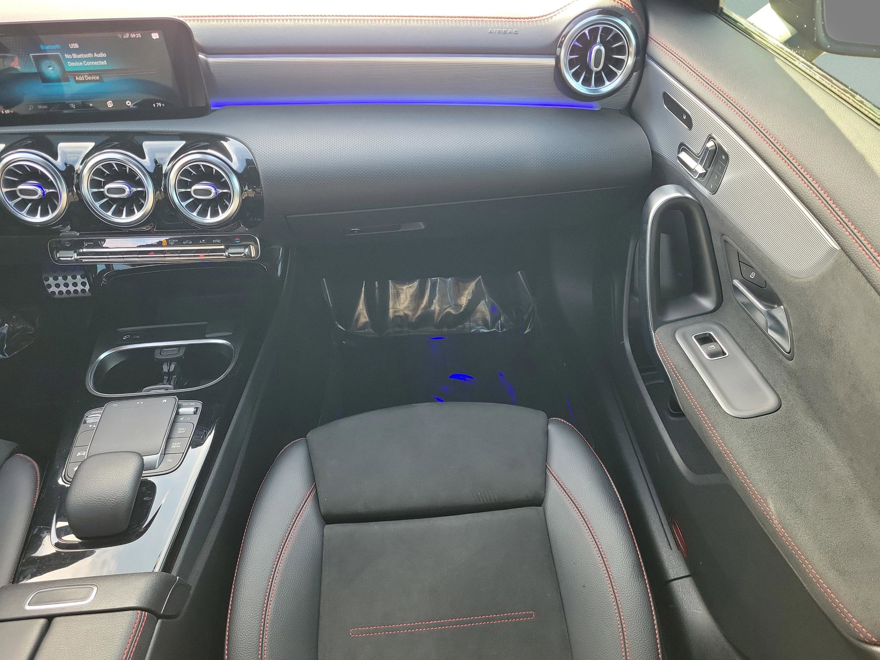 Used 2021 Mercedes-Benz CLA 250 image 15