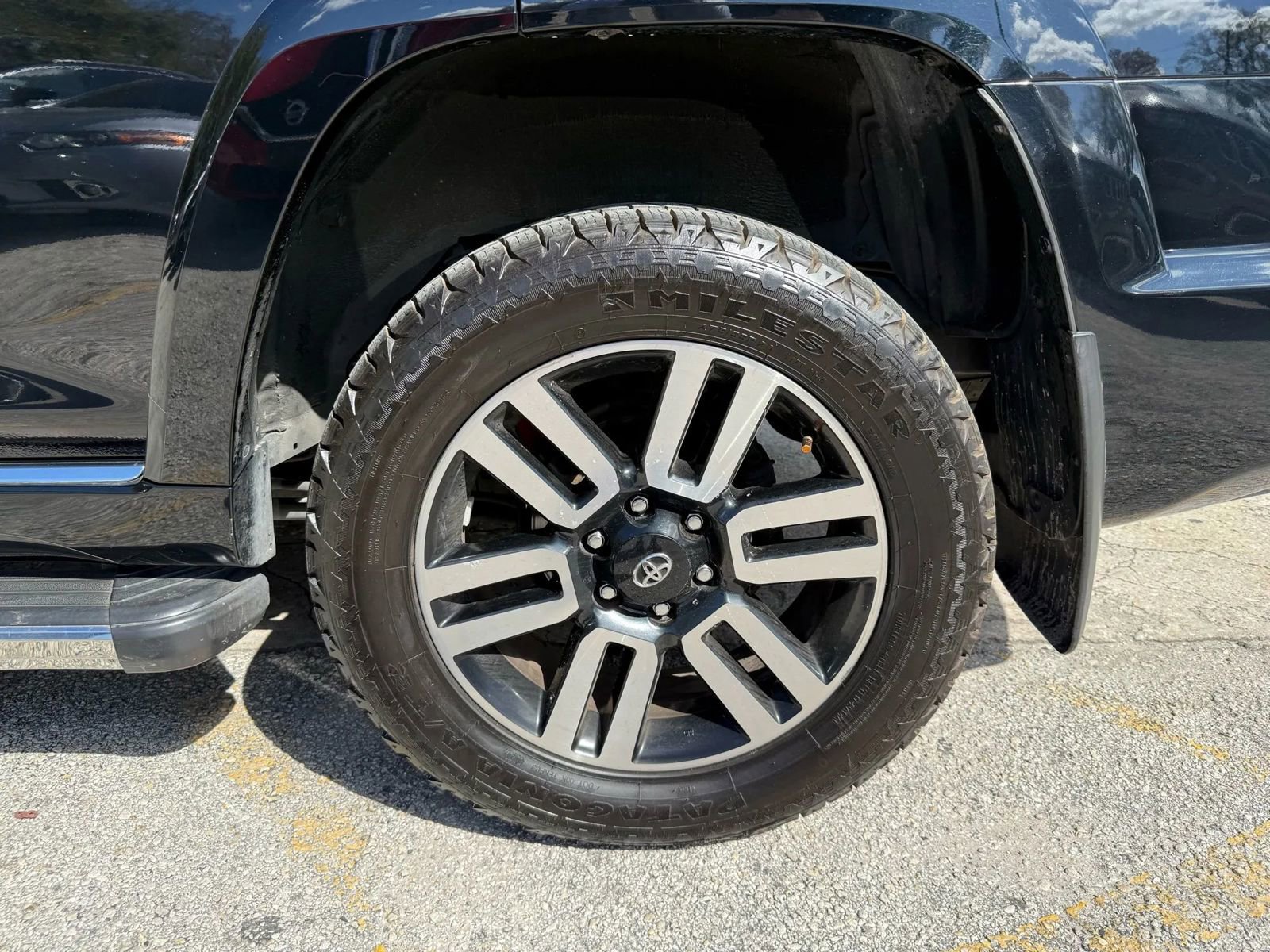 Used 2018 Toyota 4Runner Limited AWD/4WD image 20