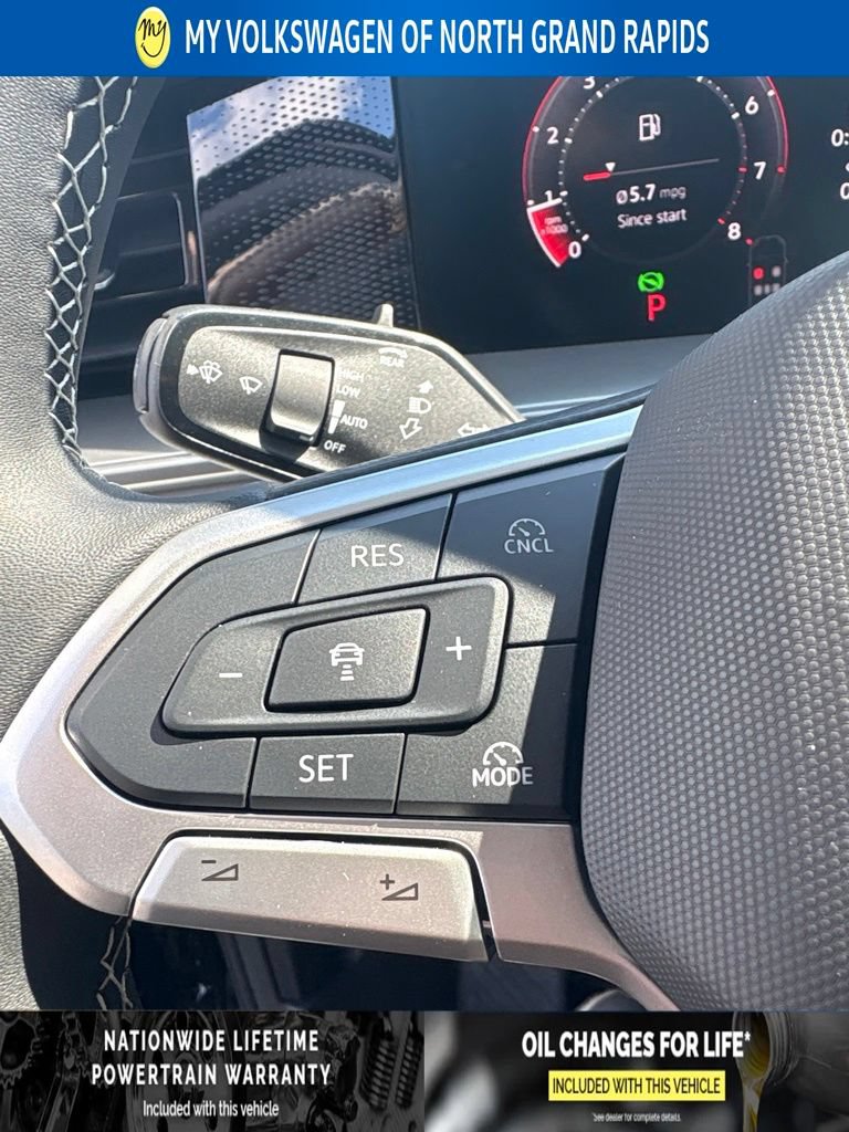 New 2026 Volkswagen Tiguan SE AWD/4WD image 12