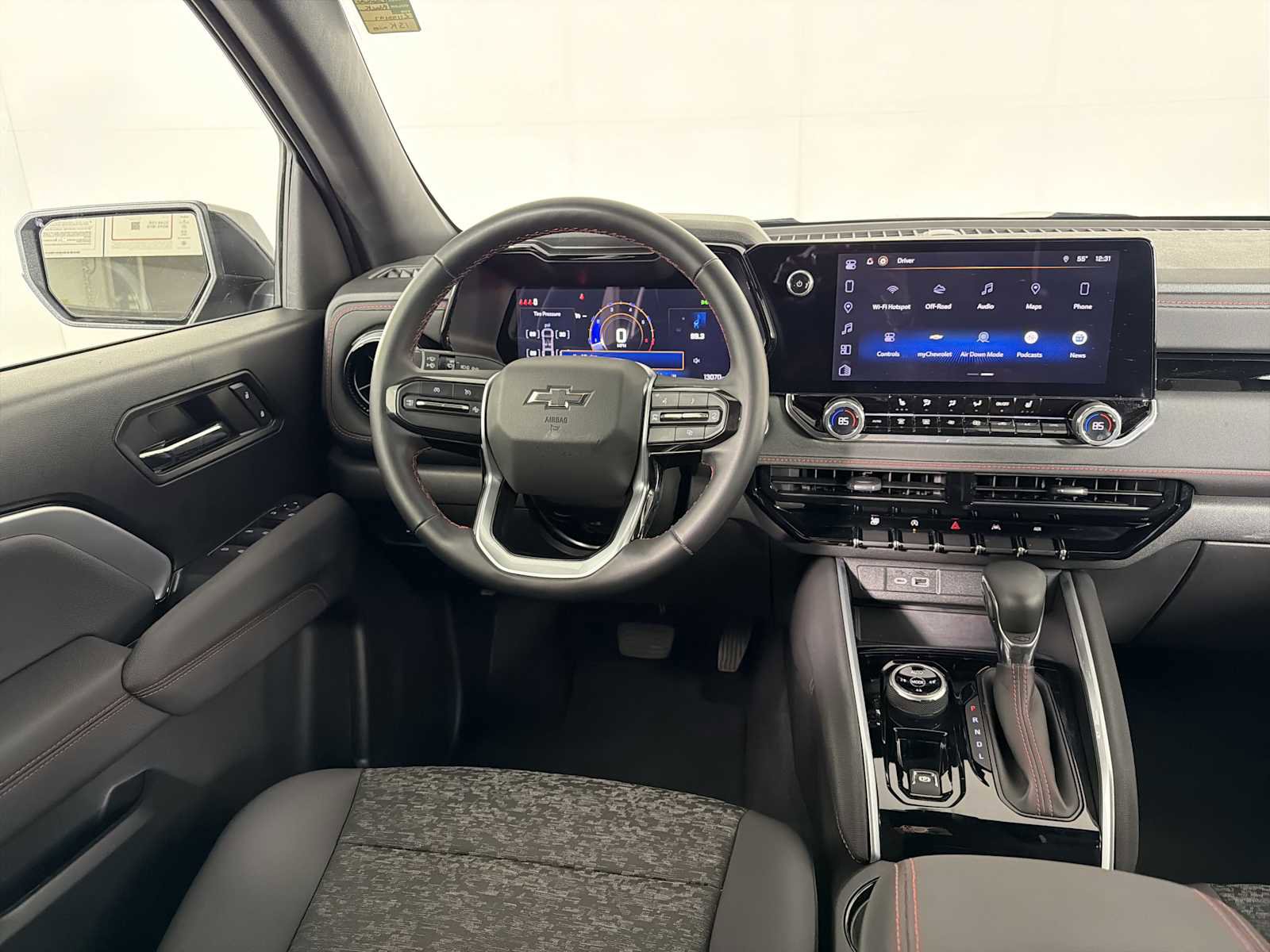 Certified 2024 Chevrolet Colorado Z71 w/ Z71 Convenience Package 2 image 20