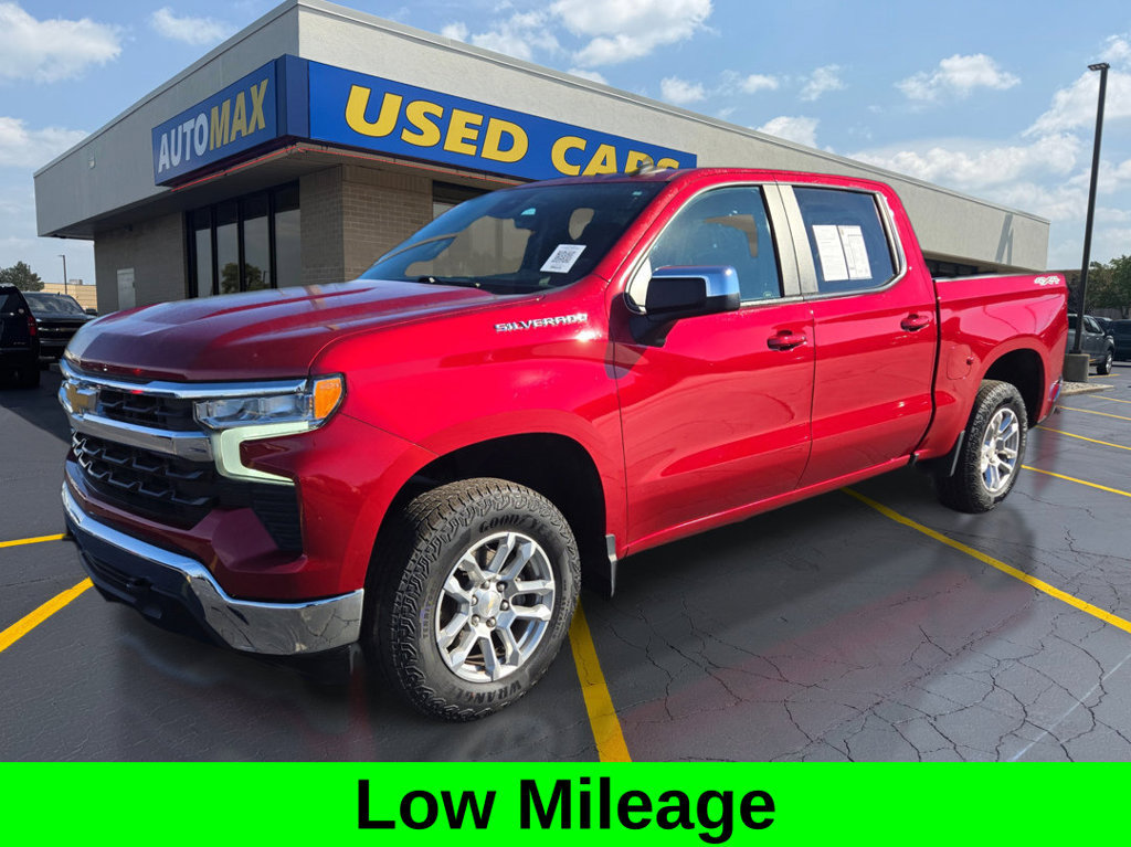 Used 2023 Chevrolet Silverado 1500 LT w/ Protection Package AWD/4WD image 1