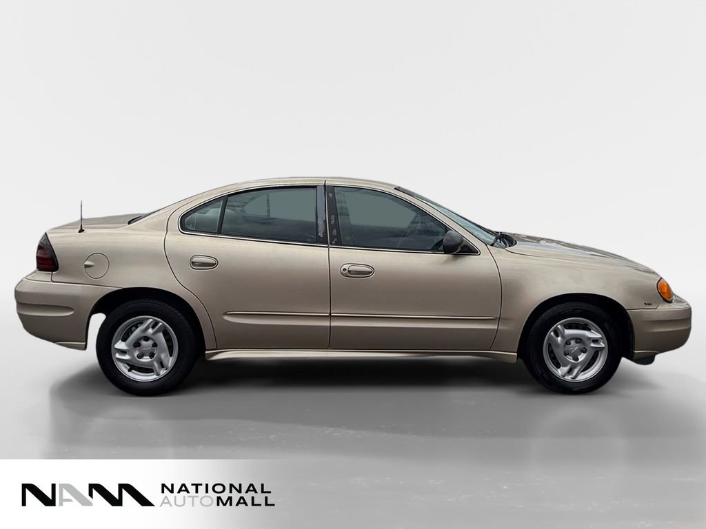 Used 2005 Pontiac Grand Am SE image 6