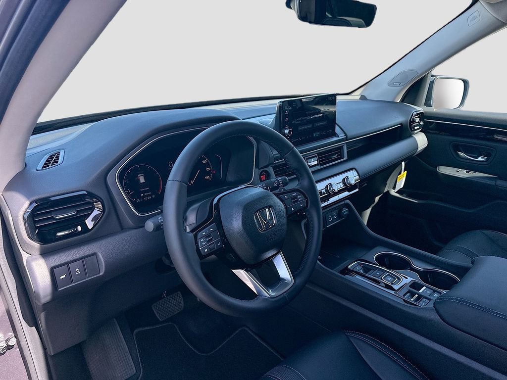 Certified 2025 Honda Pilot Touring image 9