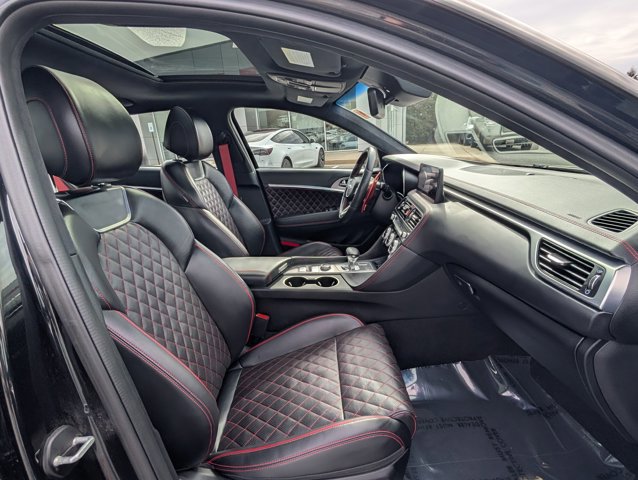 Used 2022 Genesis G70 3.3T w/ Sport Prestige Package image 21