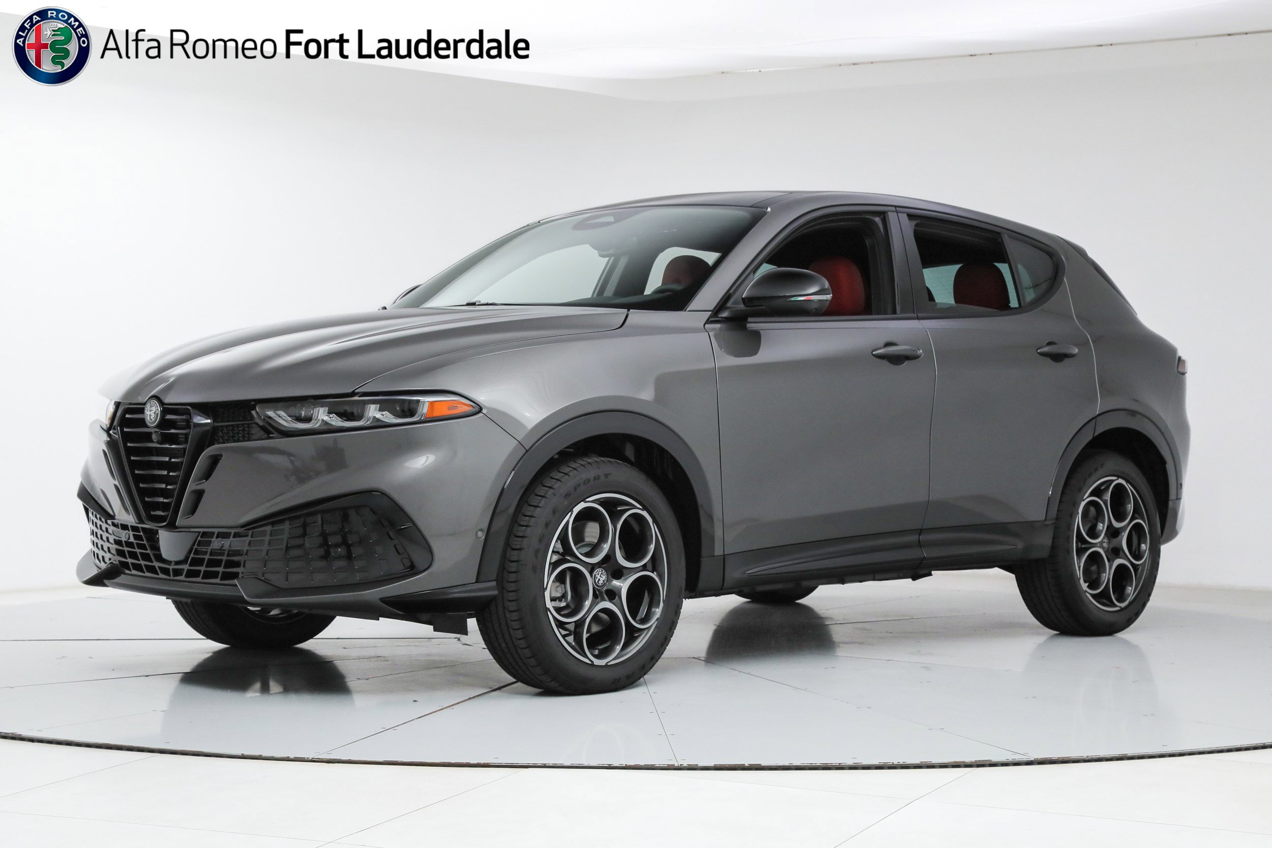 New 2026 Alfa Romeo Tonale Sprint w/ Red Premium Package image 1