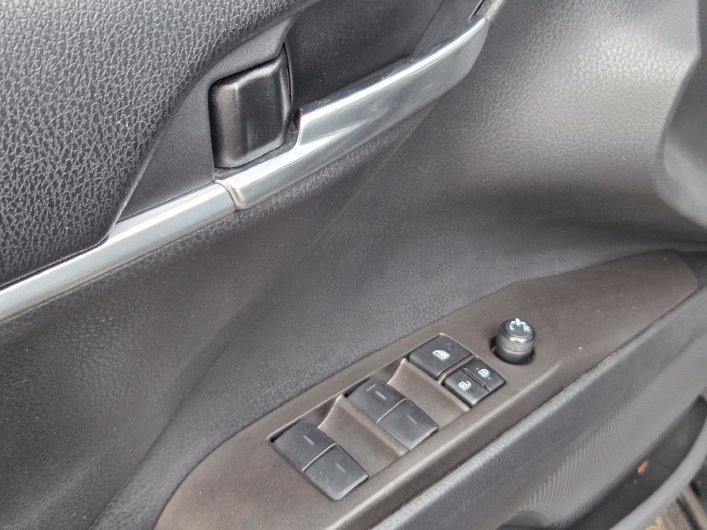 Used 2023 Toyota Camry SE FWD image 23