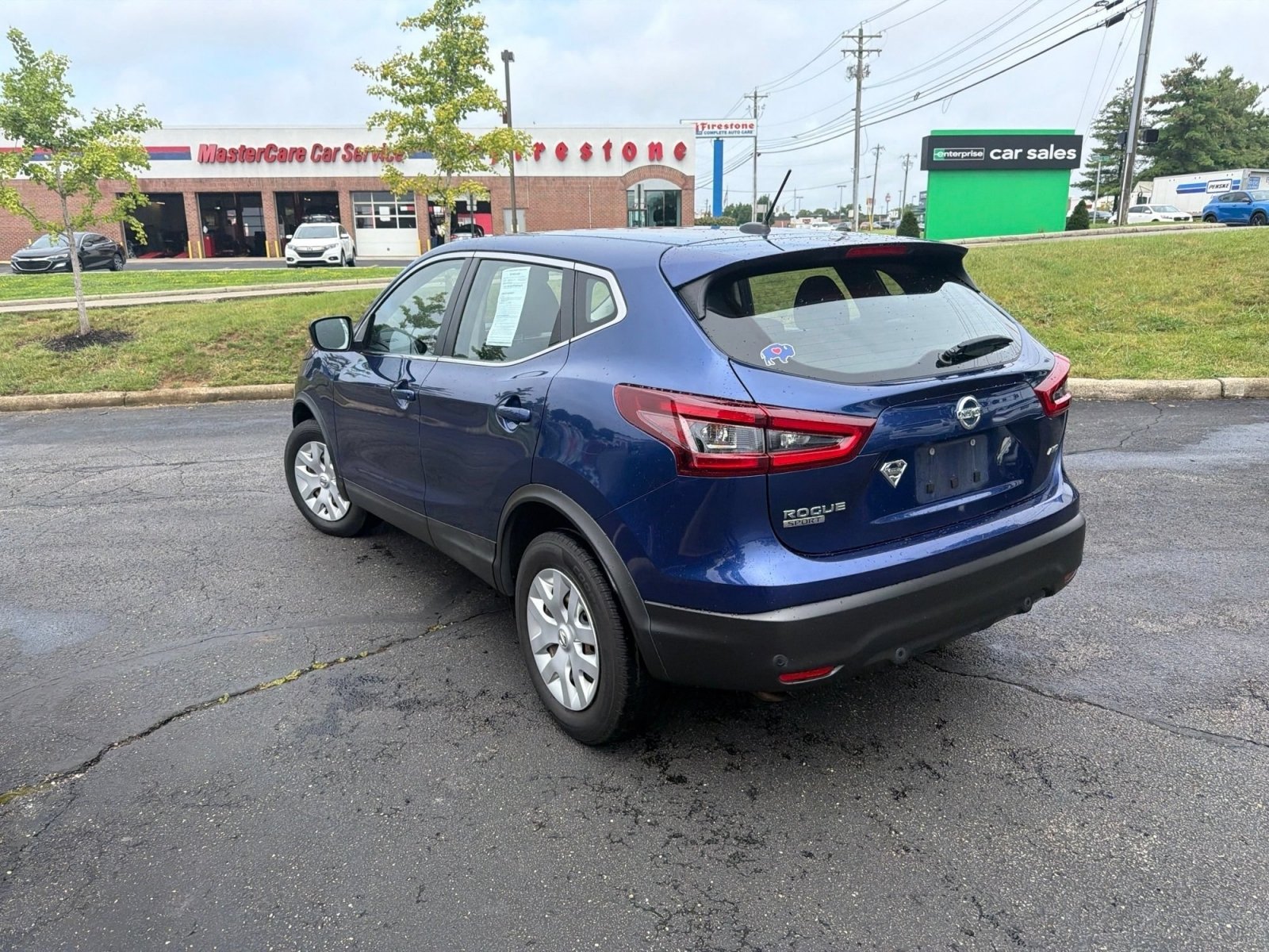 Used 2020 Nissan Rogue Sport S AWD/4WD image 17