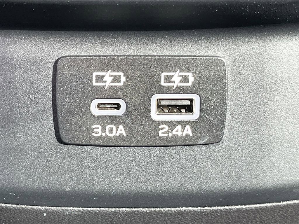 Used 2023 Subaru Legacy Premium image 27