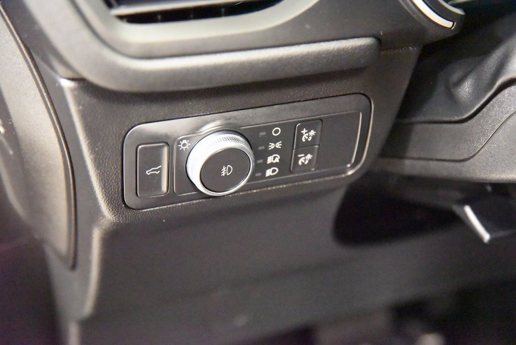 Used 2021 Ford Escape SEL image 18