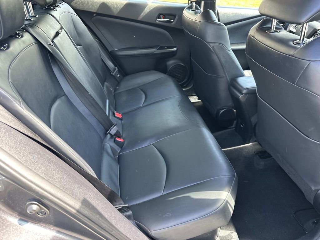 Used 2016 Toyota Prius Four w/ Advanced Technology Package FWD image 15