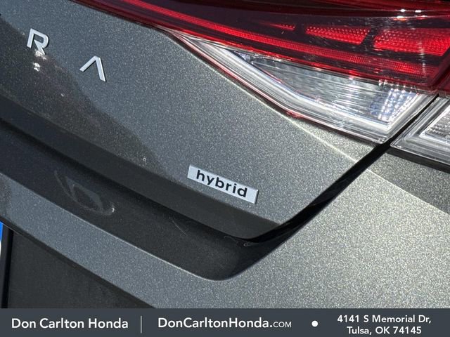 Used 2025 Hyundai Elantra SEL FWD image 6