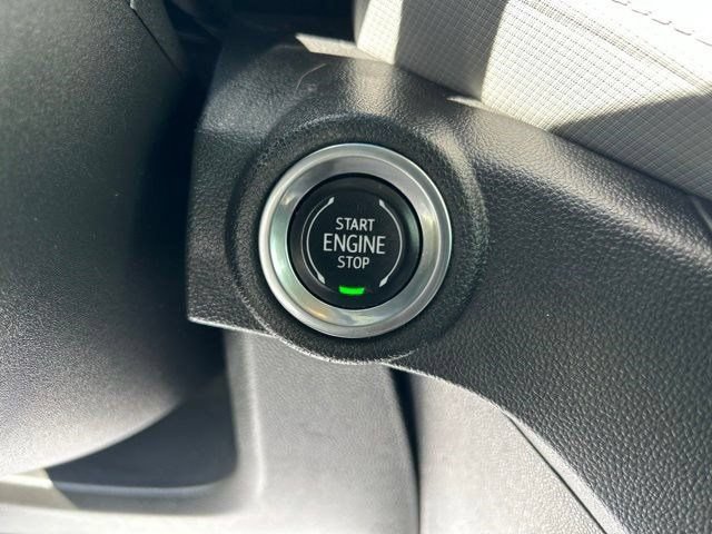 Used 2021 Chevrolet TrailBlazer LT FWD image 18