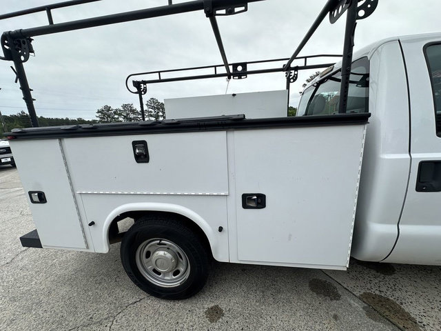 Used 2015 Ford F250 XL image 4