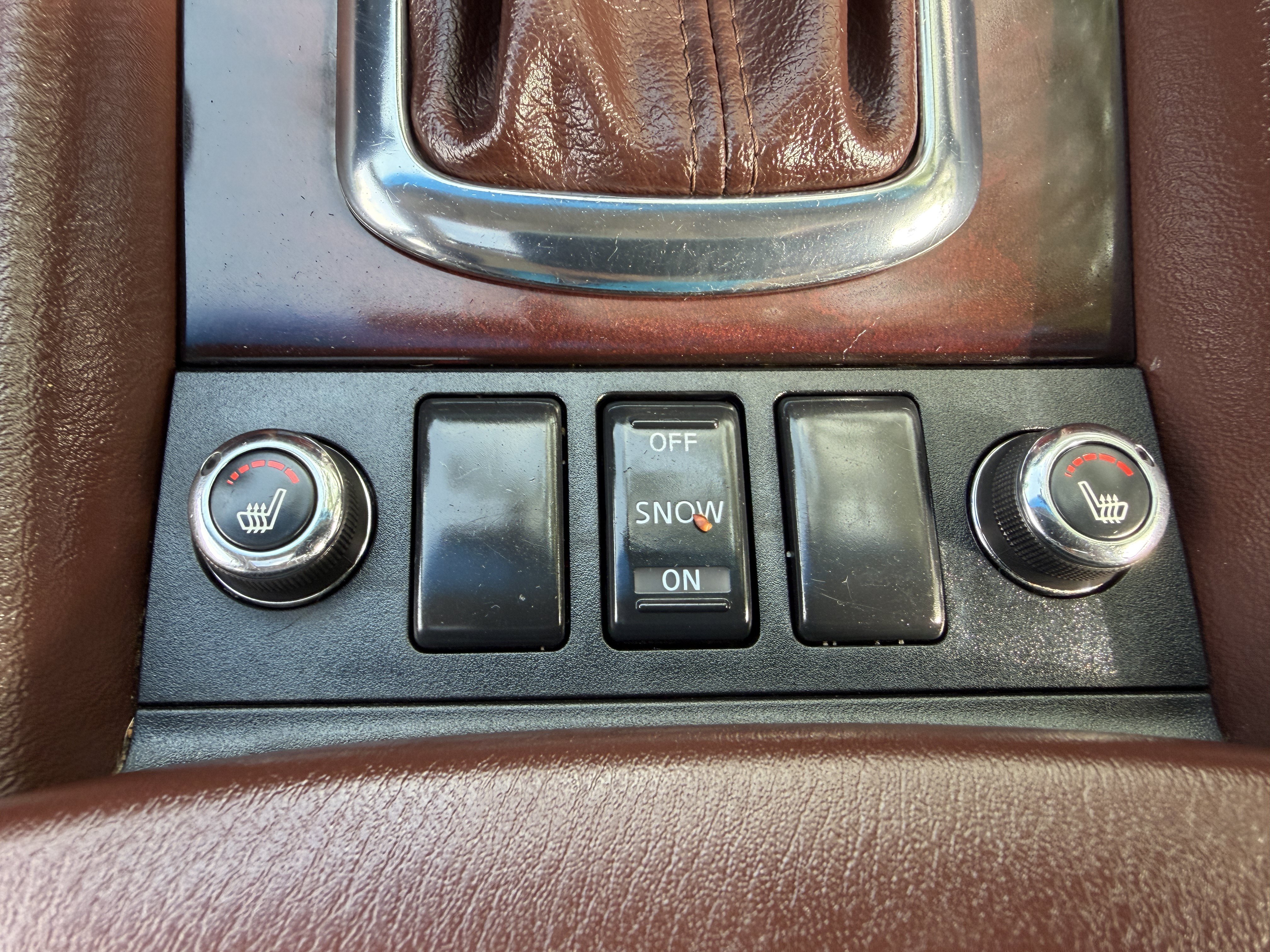 Used 2010 INFINITI EX35 Journey RWD image 27