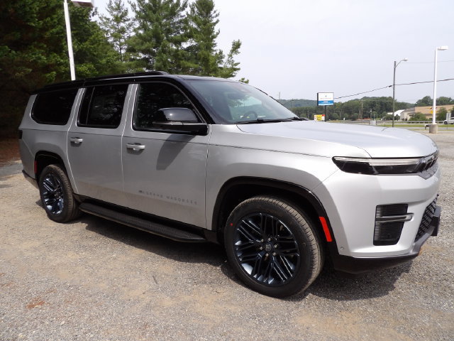 New 2026 Jeep Grand Wagoneer L 4WD image 7