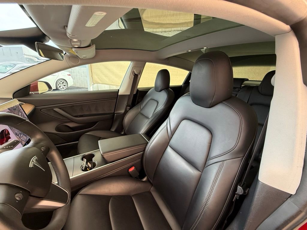 Used 2019 Tesla Model 3 Performance image 22
