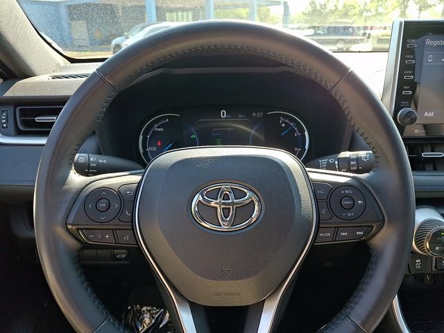 Used 2022 Toyota RAV4 XSE AWD/4WD image 22