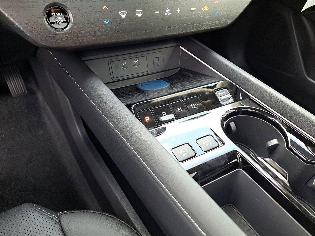 New 2026 Nissan Murano SL image 9