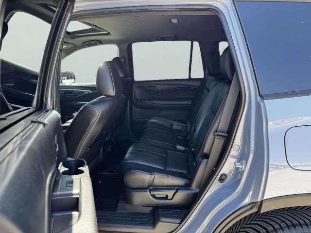Used 2022 Honda Passport TrailSport image 32