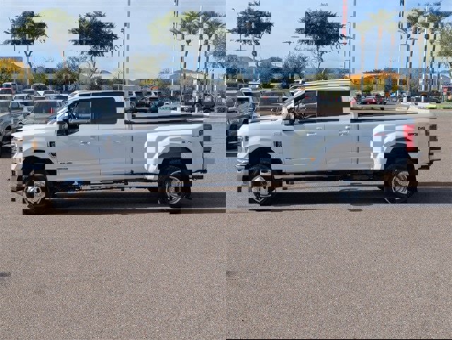 Used 2019 Ford F350 Lariat image 3