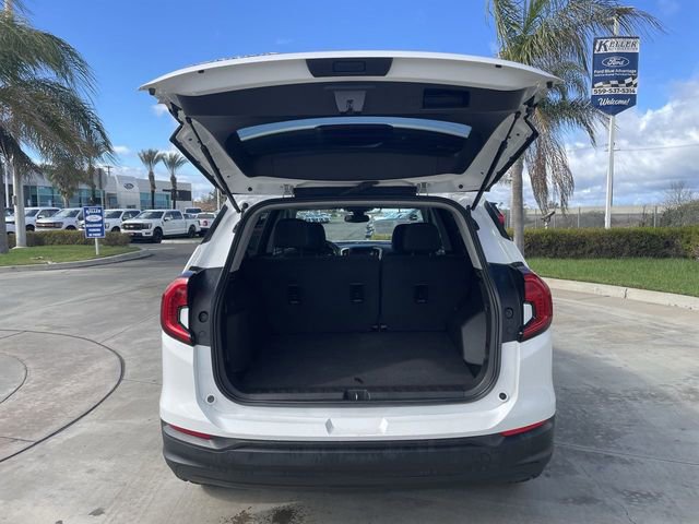 Certified 2024 GMC Terrain SLE image 25