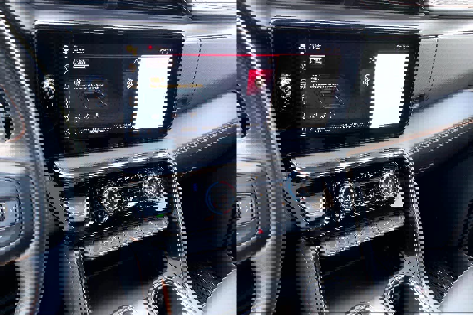 Used 2022 GMC Sierra 1500 AT4 w/ AT4 Preferred Package image 34