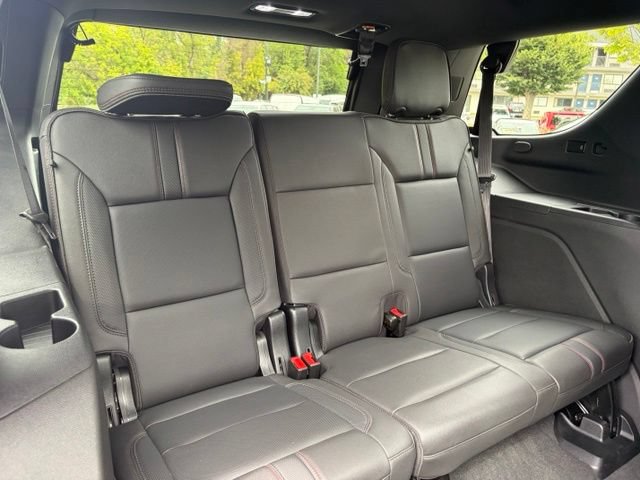 Used 2024 Chevrolet Tahoe RST w/ Luxury Package AWD/4WD image 34
