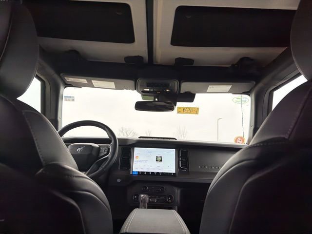 Used 2025 Ford Bronco Badlands image 20