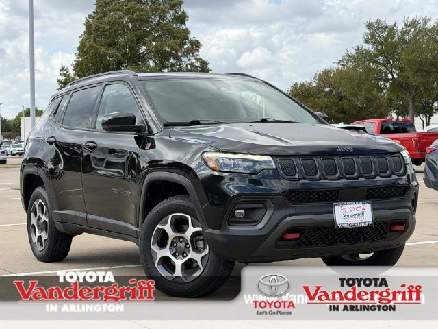 Used 2022 Jeep Compass Trailhawk w/ Trailhawk Elite Group AWD/4WD image 1