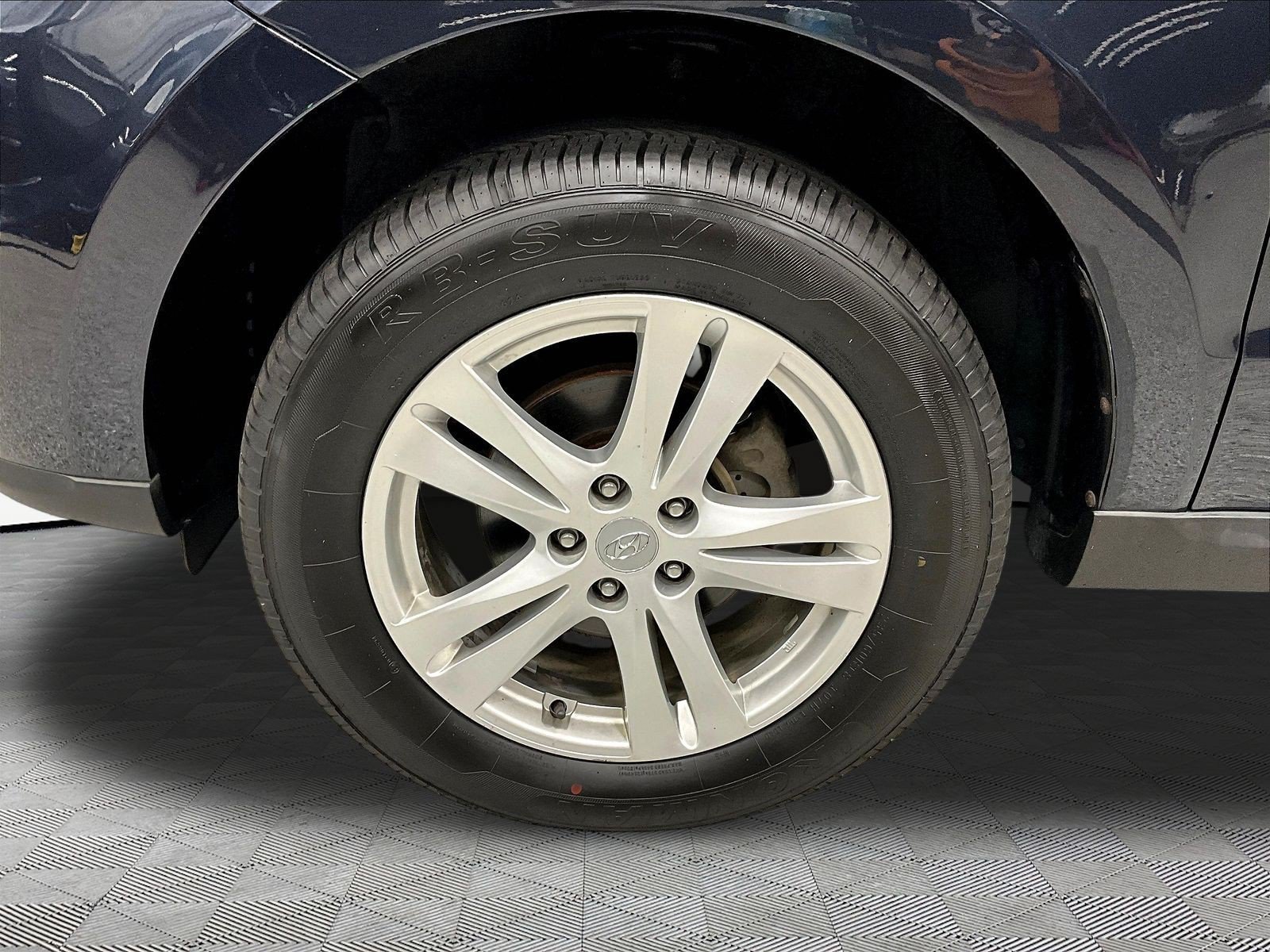 Used 2011 Hyundai Santa Fe Limited AWD/4WD image 34