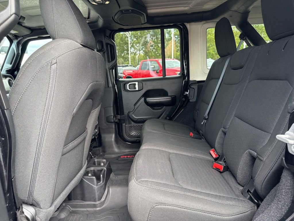 Used 2021 Jeep Wrangler Unlimited Sport image 10