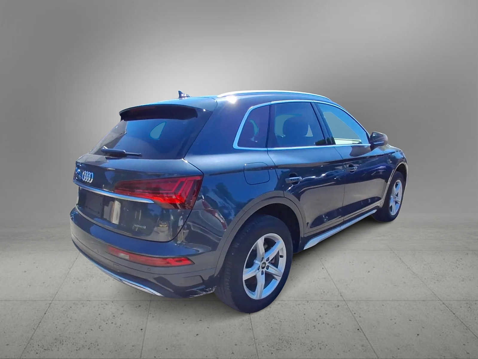 Used 2024 Audi Q5 2.0T Premium AWD/4WD image 8