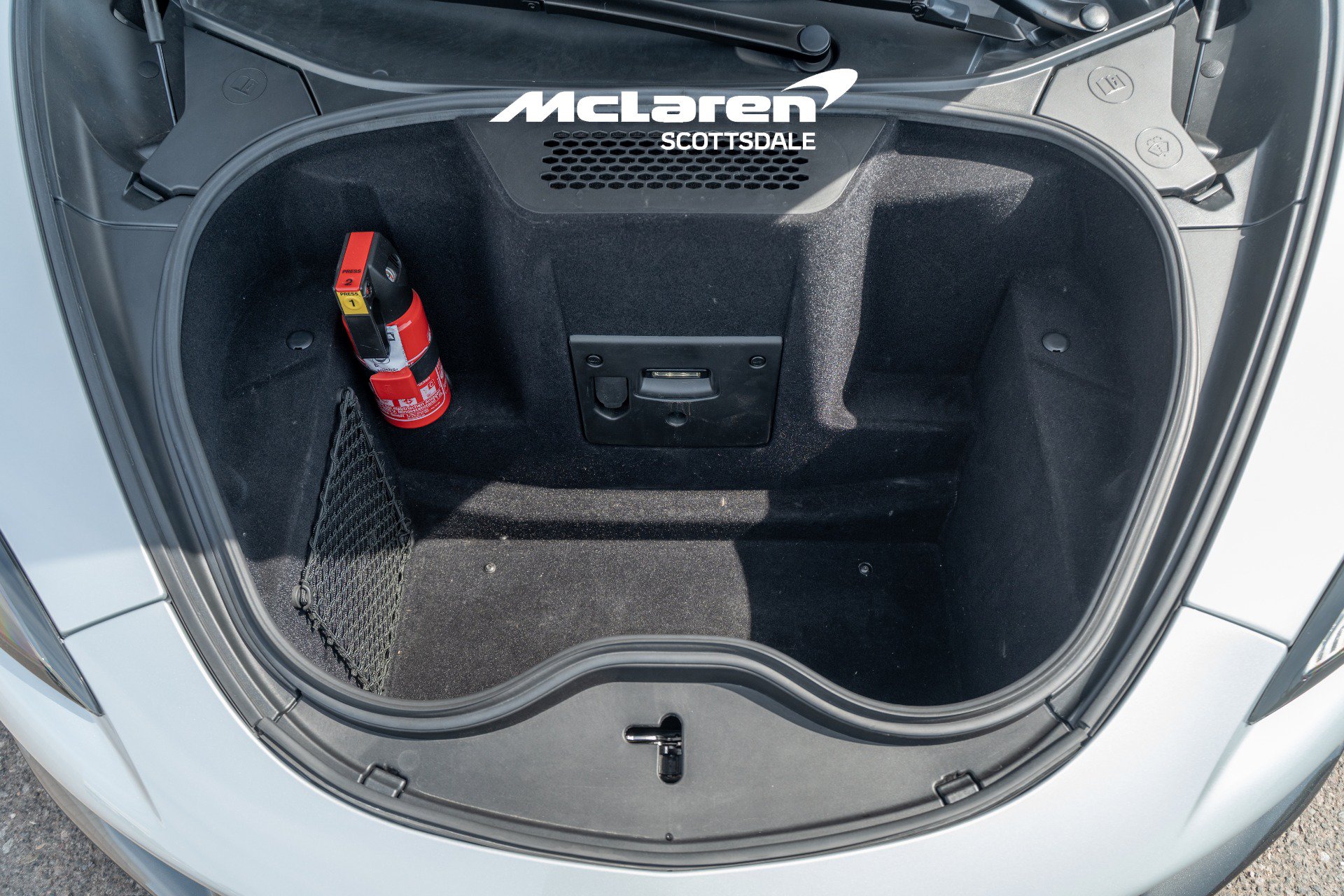 Used 2020 McLaren 600LT Spider RWD image 31