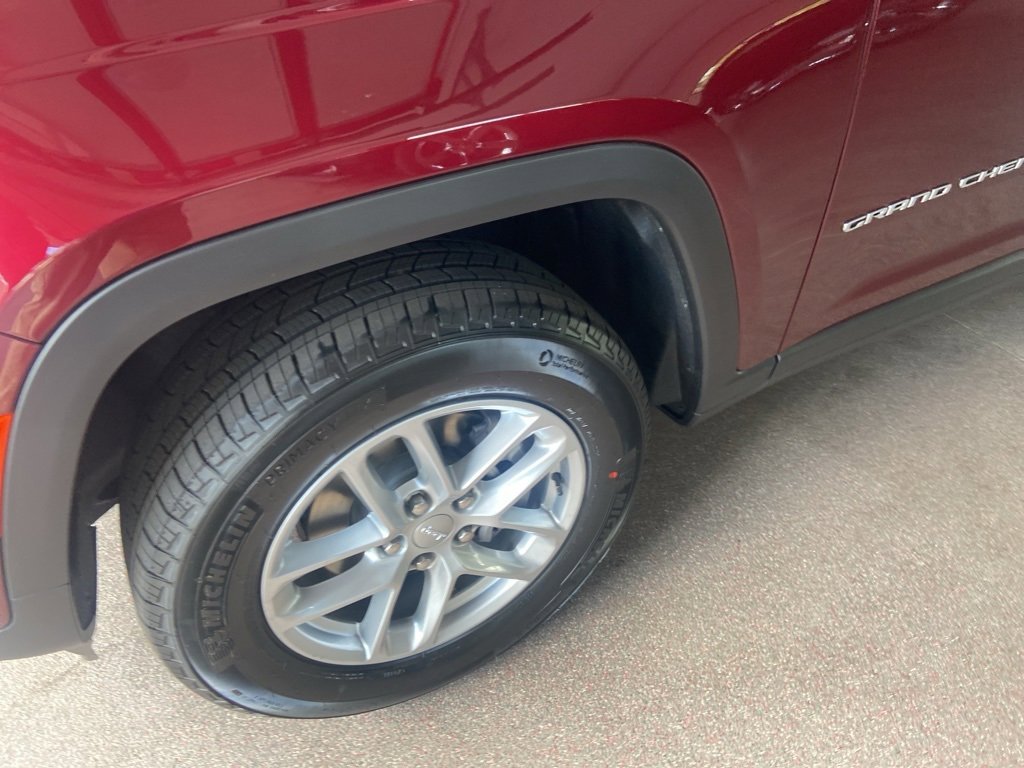 New 2025 Jeep Grand Cherokee Laredo X image 5