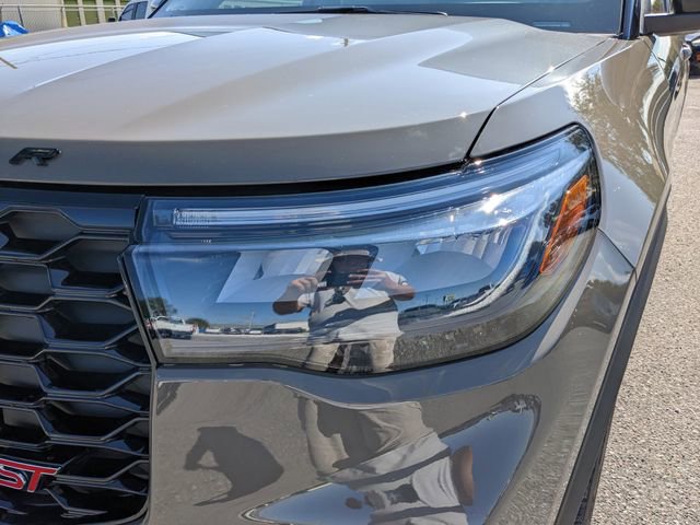 New 2026 Ford Explorer ST w/ Sun And Sound Package image 9